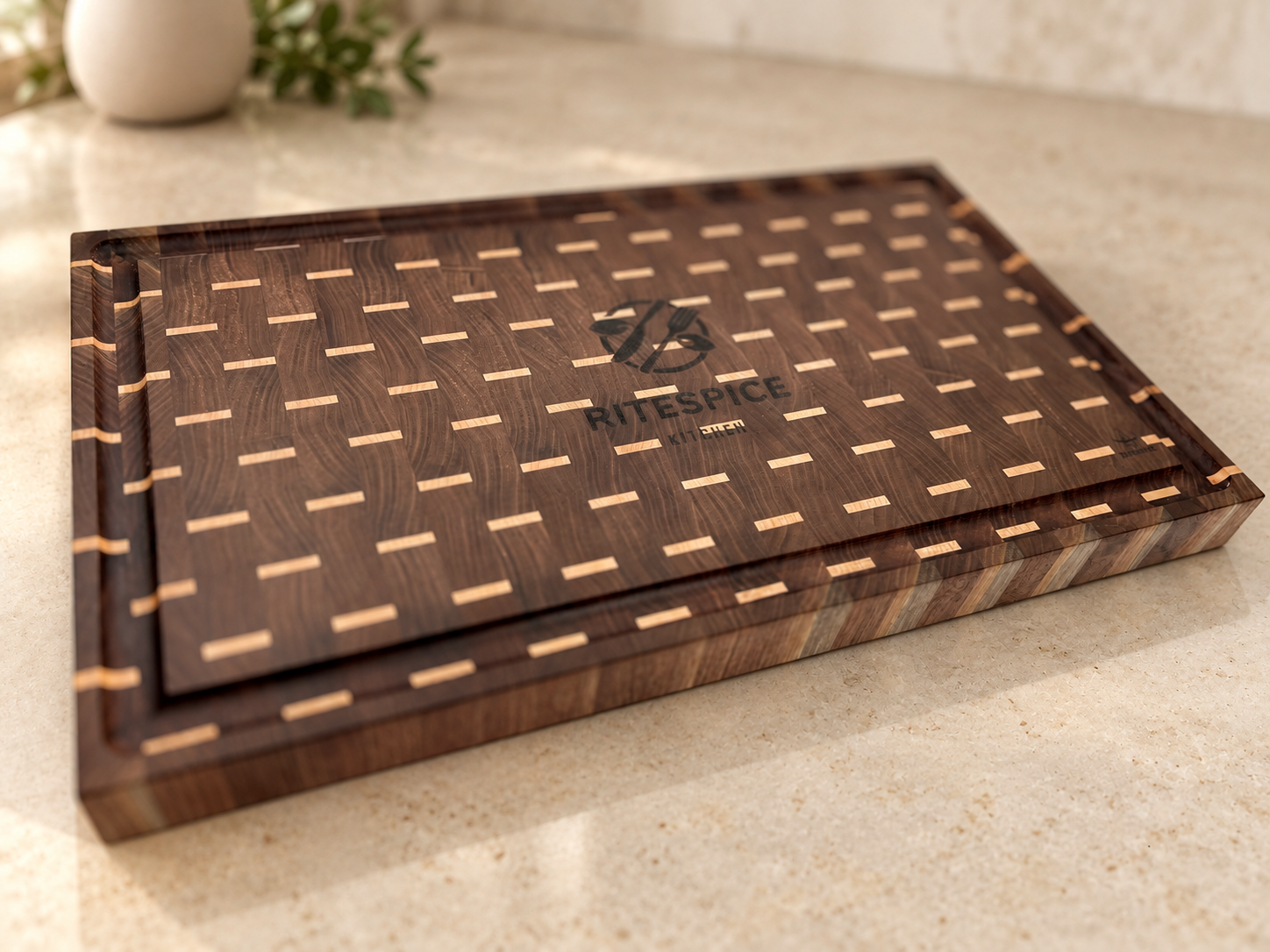 Walnut & Maple Dashes End Grain Board detail 4